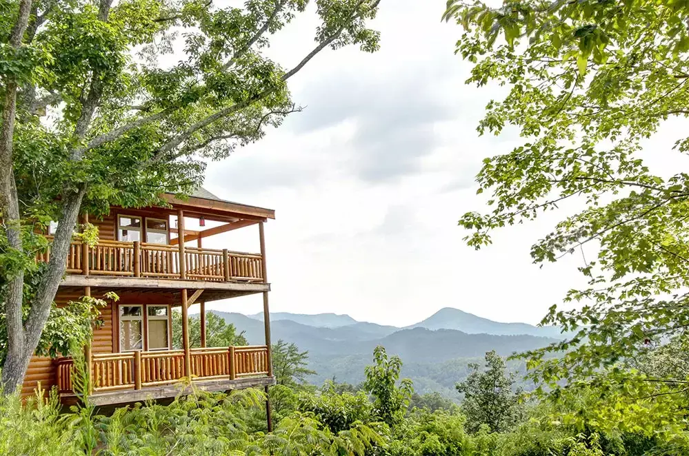 deck of Smoky Mountain cabin rental