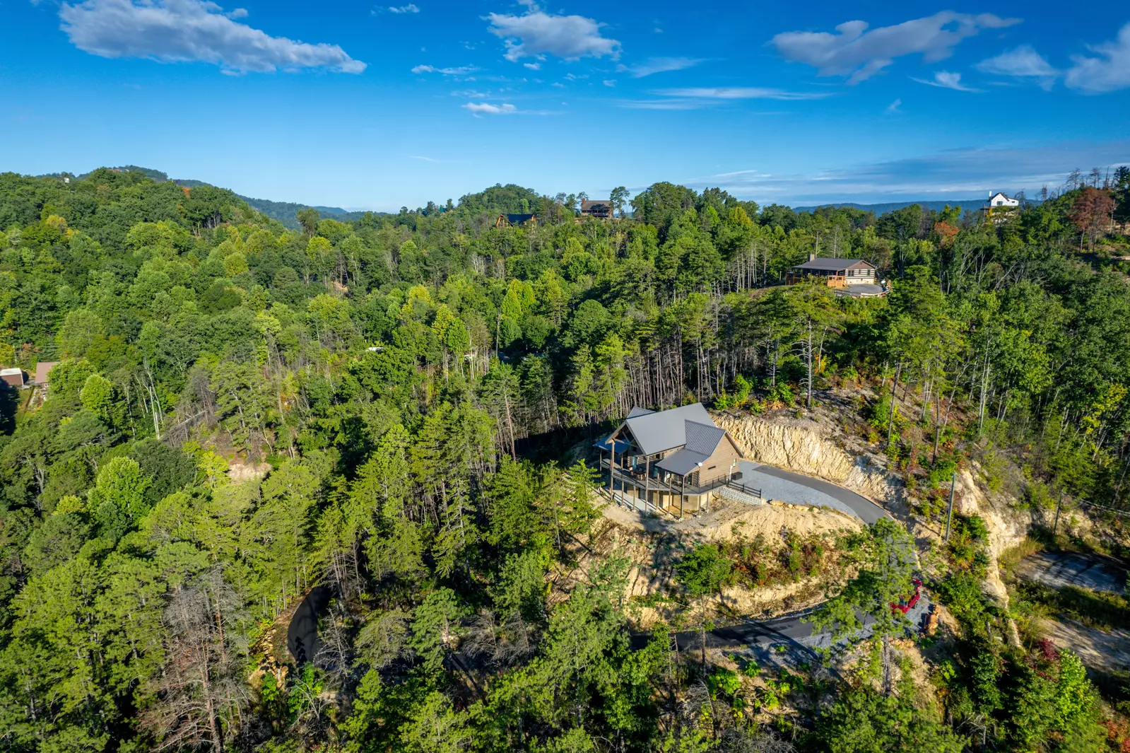 CABIN ON THE ROCKS