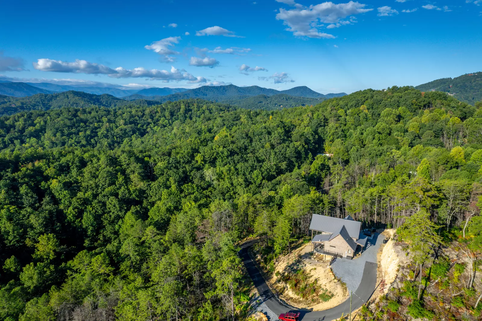 CABIN ON THE ROCKS